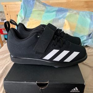 Adidas powerlift 4 brand new